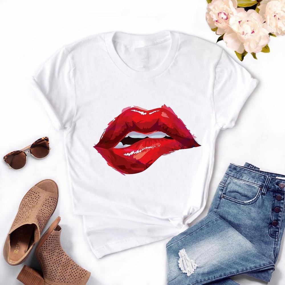 Camiseta Feminina Com Estampa Vintage
